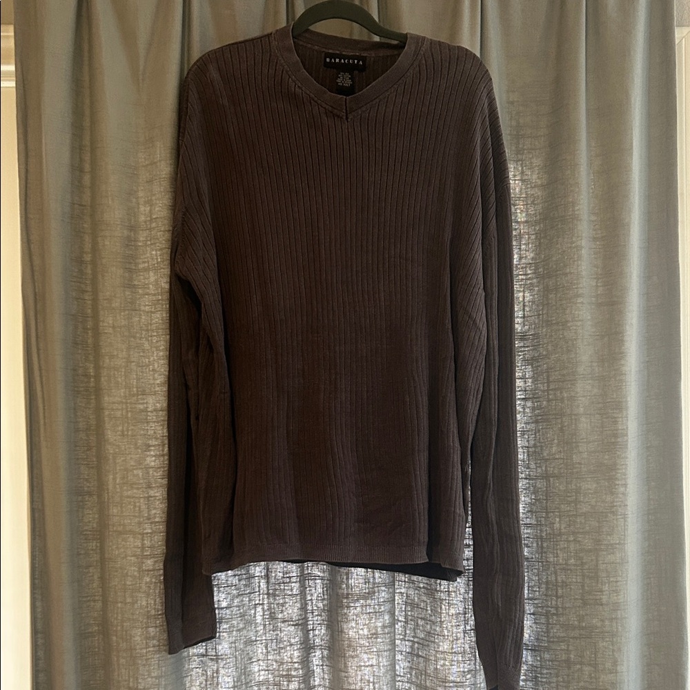 Elegant V-Neck Sweater in Deep Grey